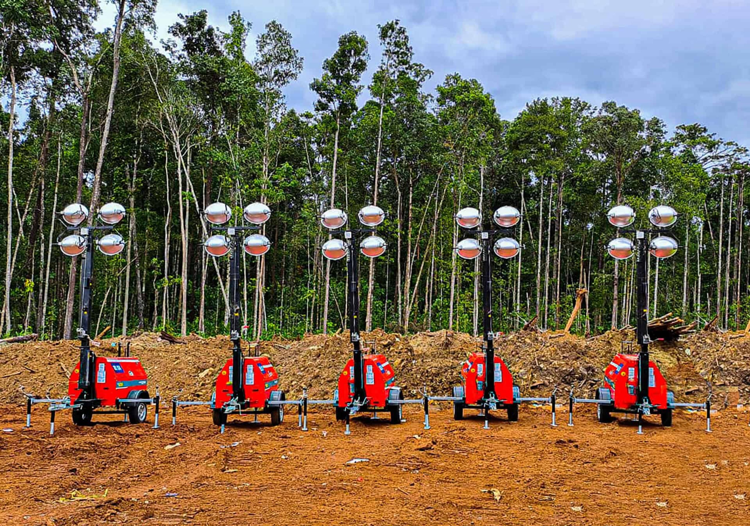 HALMAHERA, NORTH MALUKU - Lighting Tower Apolo Start AS 4006 - Metal Halide